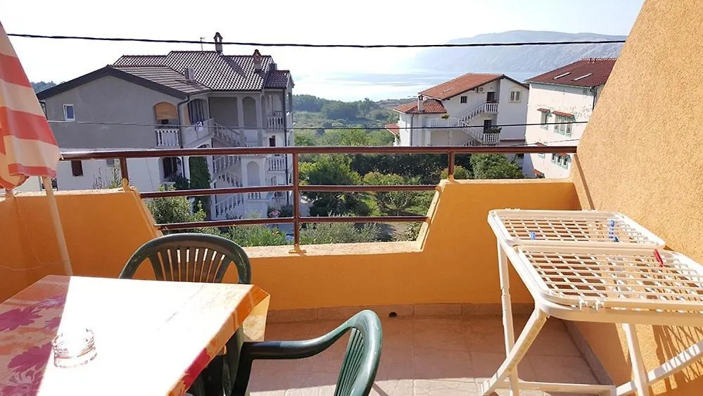 Apartment In Lopar With Sea View, Balcony, Air Conditioning, Wi-Fi