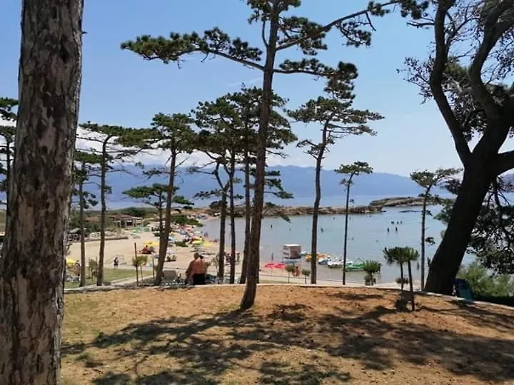 Apartment In Lopar With Sea View, Balcony, Air Conditioning, Wi-Fi Croatia